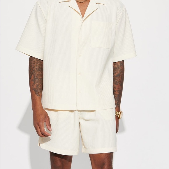 Fashion Nova Other - Fashion Nova Men’s “Show Up” Ribbed Basketball Shorts – Off White/Cream Size M